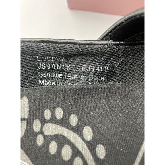 Aetrex Women's Black Mary Jane Sandals - Picture 10 of 11